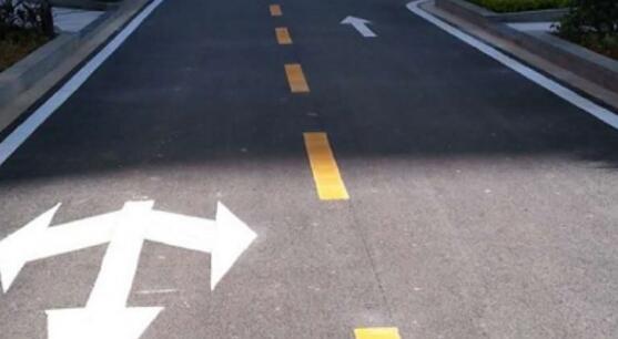 蘇州小區(qū)道路劃線施工方案  小區(qū)道路劃線施工方案怎么寫？