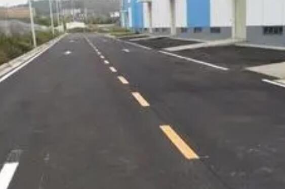 合肥廠區(qū)道路劃線要求，從安全性、美觀性、環(huán)保性三個方面考慮？