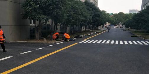 蘇州醫(yī)院道路劃線標(biāo)準(zhǔn)？提高行車安全
