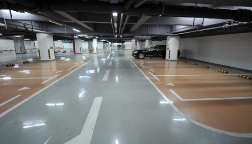 酒店設計規(guī)范及標準停車位劃線配比？