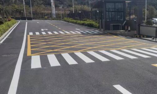 蘇州車間劃線廠區(qū)車間劃線，飛揚(yáng)專業(yè)施工