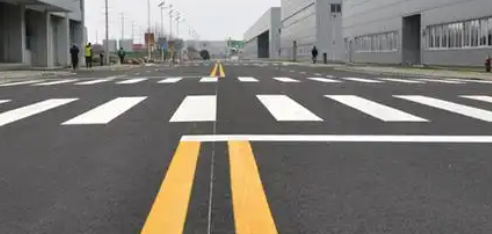 蘇州工廠車間劃線施工選哪家？專業(yè)團隊助力工廠規(guī)范生產